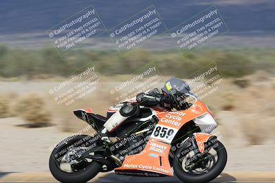 media/Nov-16-2025-Race Pace (Sun) [[8c5fa54630]]/Verified Riders/7-Turn 4 (1155am)/